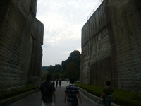 m_100920r.jpg